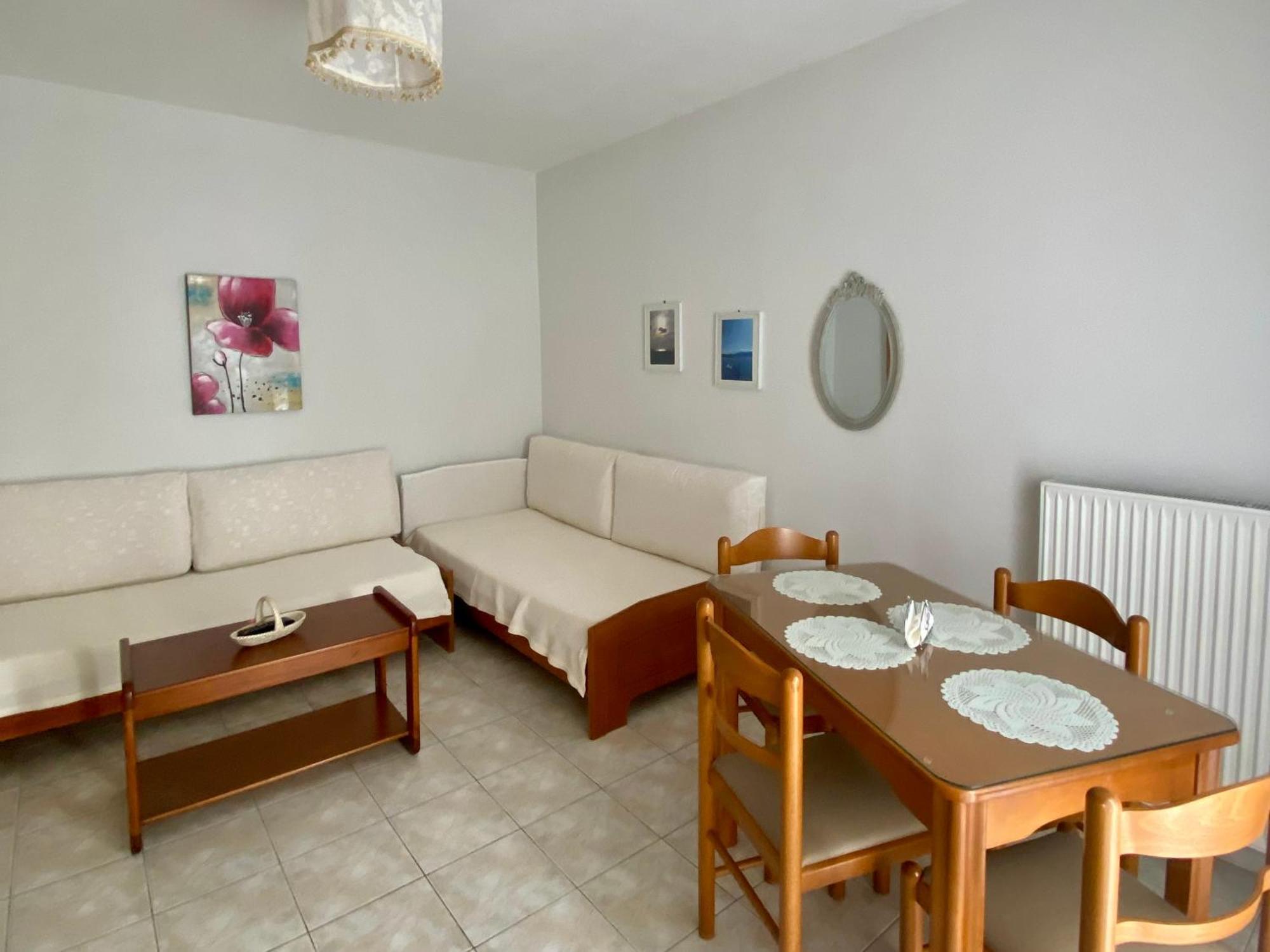 Thomoglou Apartment *